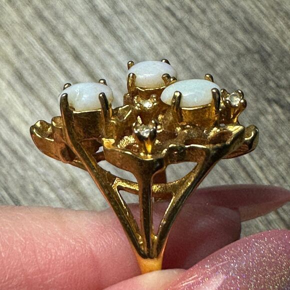 18k Gold Plated Opal Cluster Ring - Picture 11 of 12